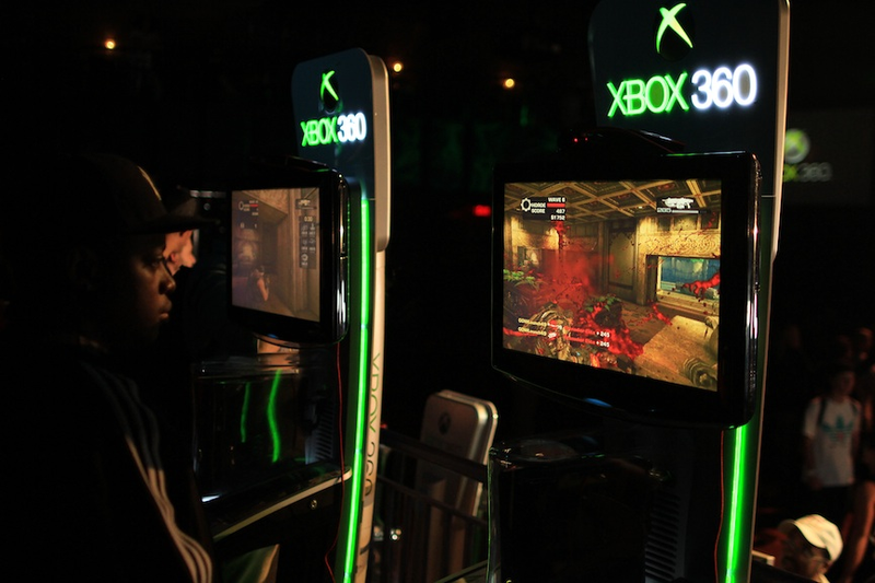 Illustration for article titled New York City's Gears of War 3 Launch Party in Six Pictures